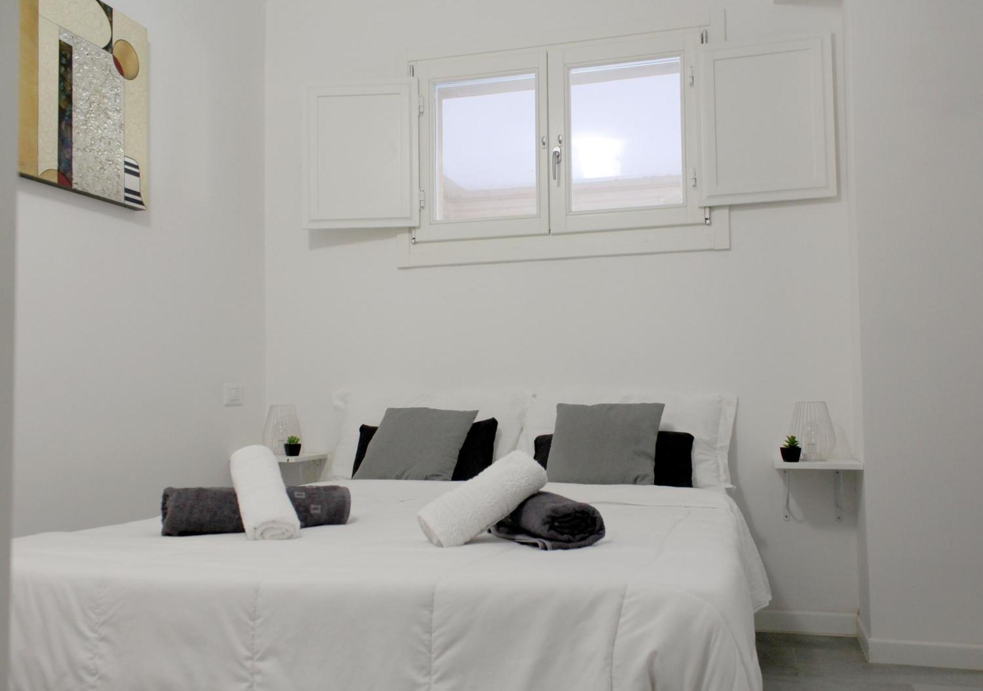 Sky Loft Airport - Modern Apt 1St Floor Apartman Bologna Kültér fotó